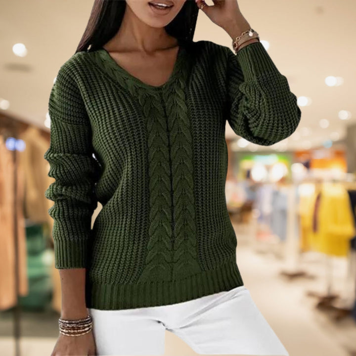 ISLA | CABLE KNIT V-NECK SWEATER