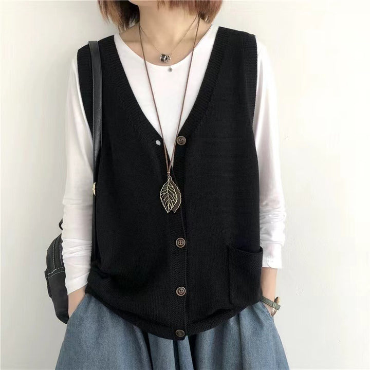 LUCIE | RETRO V-NECK KNITTED VEST