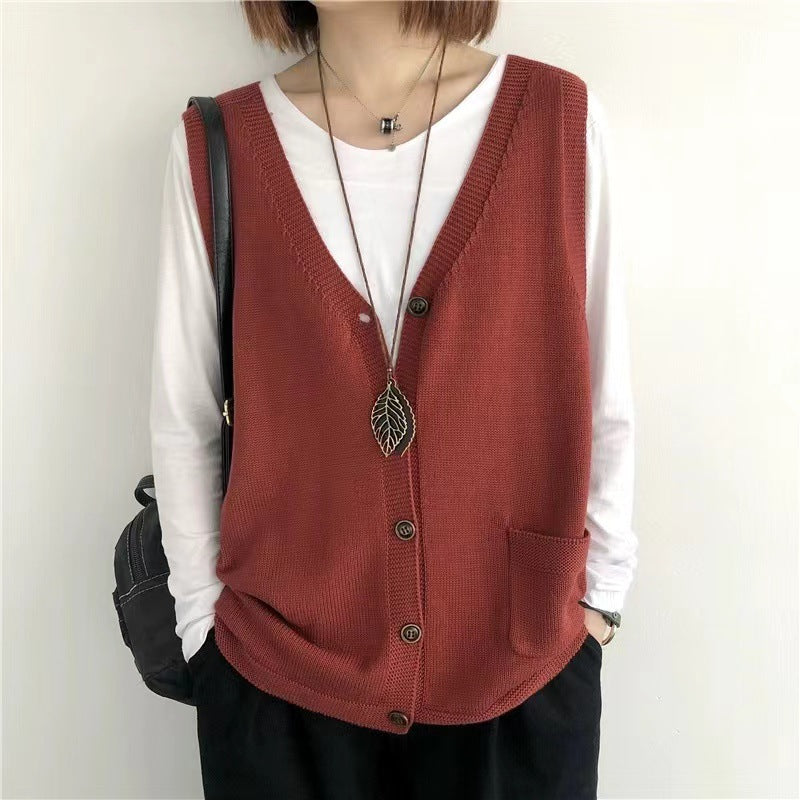 LUCIE | RETRO V-NECK KNITTED VEST