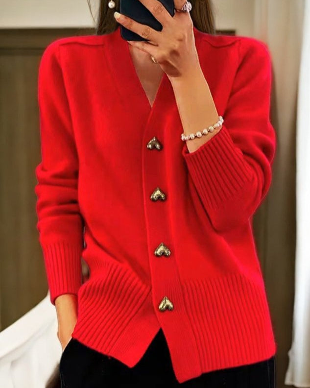 GISELDA | ELEGANT HEART BUTTON CARDIGAN